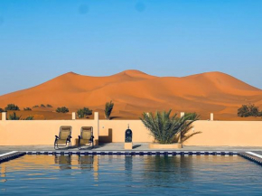 Hotel Camping Les Roses Des Dunes & Piscine